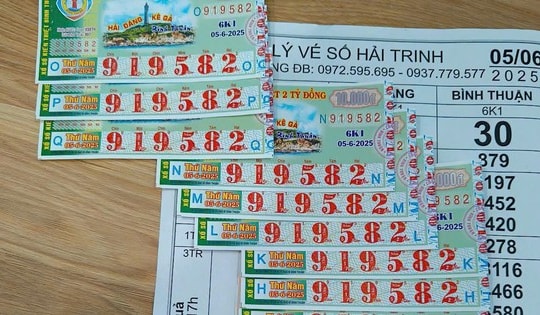 Mua vé số trên đường chạy xe máy từ TP HCM về Đắk Lắk, 1 thanh niên trúng 28 tỉ đồng