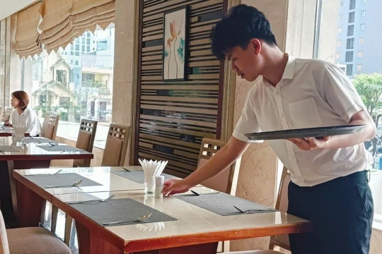 Giáo dục phổ thông - nghề nghiệp - thị trường lao động: Kết nối lỏng lẻo