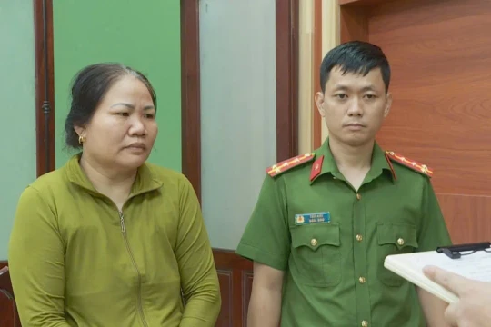 Phát hiện đường dây sản xuất 20 tấn cà phê bột từ đậu nành và hương liệu