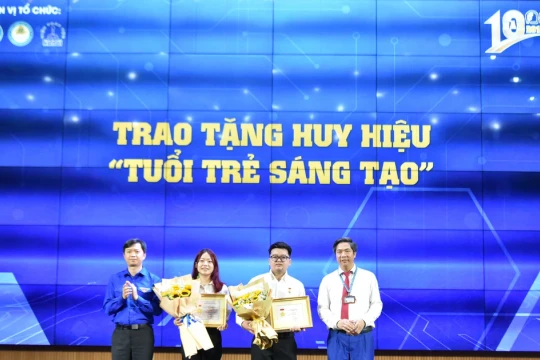 Sân chơi bổ ích cho sinh viên từ Hội thi Kinh tế lượng và ứng dụng