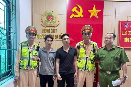 2 phạm nhân bị bắt như thế nào khi đang trốn chạy bằng taxi?