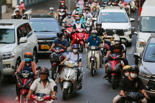 Lo 'vỡ trận' kiểm định khí thải xe máy