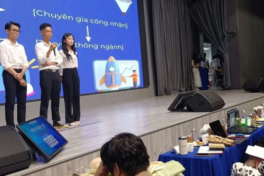 Ứng dụng giáo dục dành cho trẻ tự kỷ giành giải nhất cuộc thi 'Ra Khơi 2025'