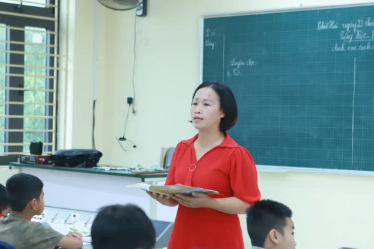 Đề xuất giáo viên tiểu học được nghỉ hưu sớm