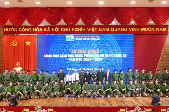 Trường ĐH Cửu Long trang bị kiến thức Giáo dục quốc phòng, an ninh cho 1.835 SV