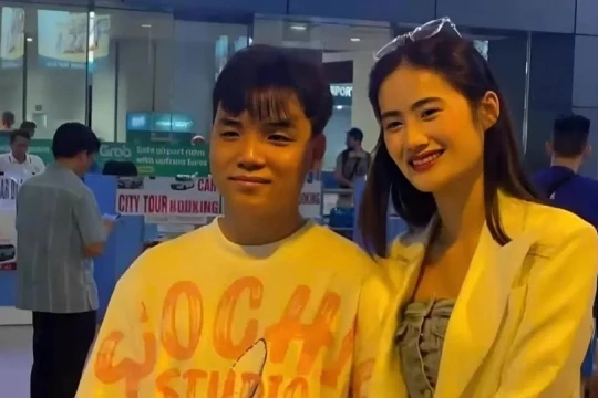 Hoa hậu Ý Nhi thẳng thắn đáp trả tin đồn chia tay bạn trai