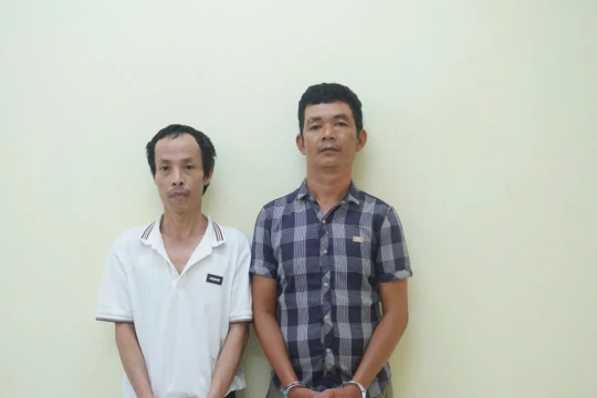 Bắt 2 Tiktoker đăng tin xuyên tạc về nguyên Giám đốc Công an TPHCM