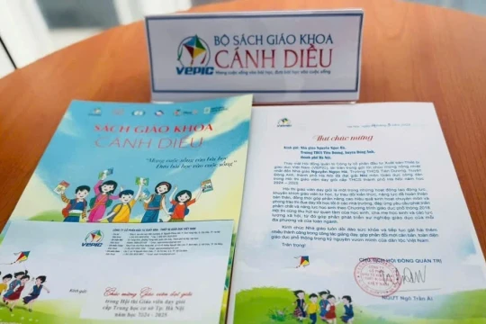 Xã hội hóa, xóa nỗi lo thiếu sách giáo khoa