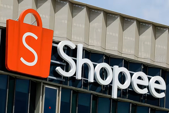 Shopee thu thêm phí hạ tầng 3.000 đồng/đơn, người bán lo 'méo mặt'