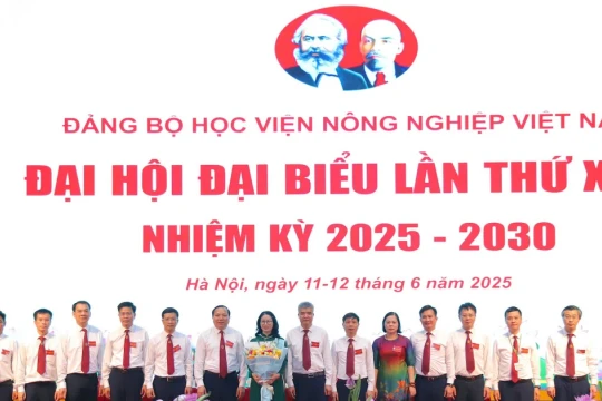 GS.TS Nguyễn Thị Lan được bầu là Bí thư Đảng ủy Học viện Nông nghiệp Việt Nam