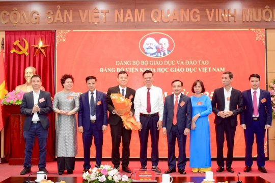 8 đồng chí được bầu vào Ban chấp hành Đảng bộ Viện Khoa học giáo dục Việt Nam