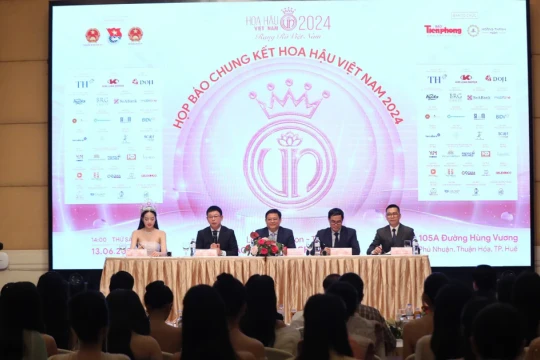 Dời đêm chung kết Hoa hậu Việt Nam 2024 đến 27/6 vì lý do thời tiết