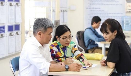 Sau sáp nhập, UBND cấp xã chính thức có các phòng chuyên môn nào?