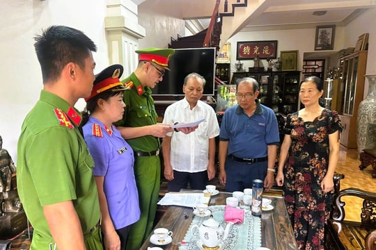 Vì sao ông Nguyễn Đức Quyền - cựu Phó Chủ tịch tỉnh Thanh Hóa bị khởi tố, khám nhà riêng?