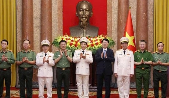 Ba Thứ trưởng Bộ Công an được thăng quân hàm Thượng tướng