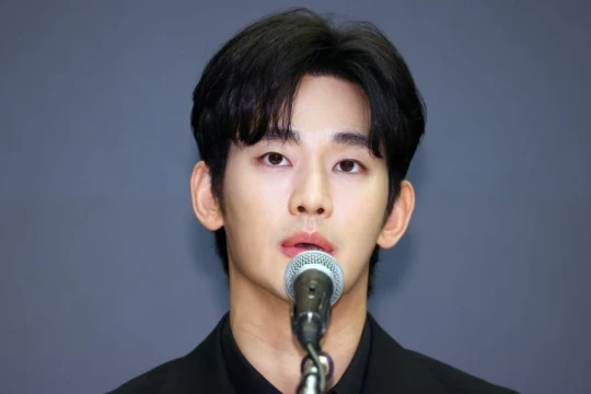 Kim Soo Hyun bị tịch thu nhà trị giá gần 60 tỷ đồng sau bê bối gây chấn động