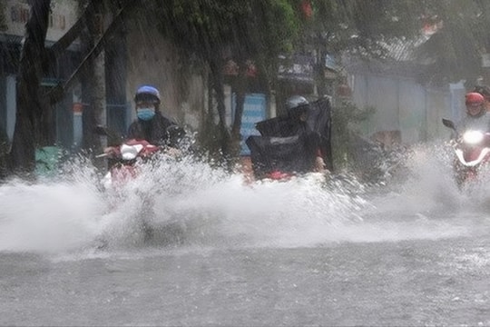Đêm nay, miền Bắc nhiều nơi mưa to, nhiệt độ giảm