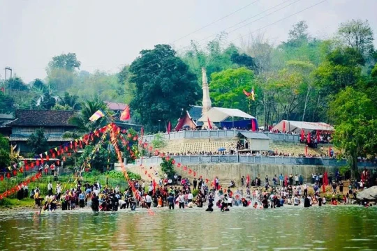 Tháp Mường Luân: Linh hồn bên dòng sông Mã