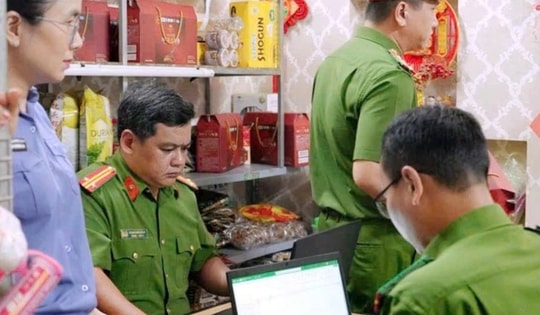 Khởi tố 2 bà chủ chuyên livestream bán hàng online doanh thu 100 tỷ đồng