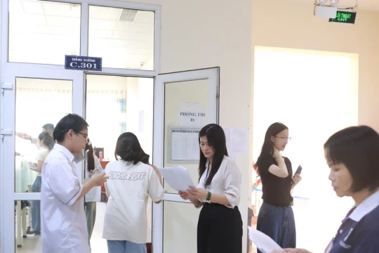 Trường Đại học Ngân hàng TPHCM công bố 5 phương thức xét tuyển
