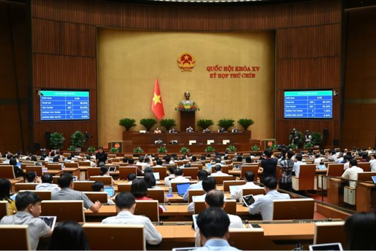 Luật Nhà giáo chính thức ra đời: Đặt nhà giáo vào trung tâm của đổi mới giáo dục