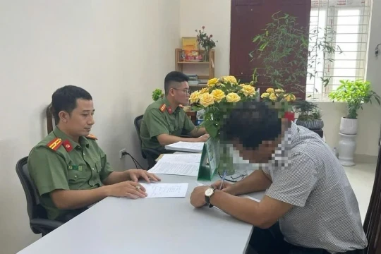 Xử phạt người đăng thông tin sai sự thật về Đài phun nước Con Cóc