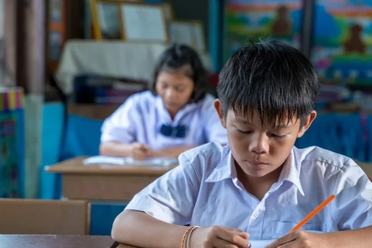 Philippines khai giảng năm học với nhiều thách thức