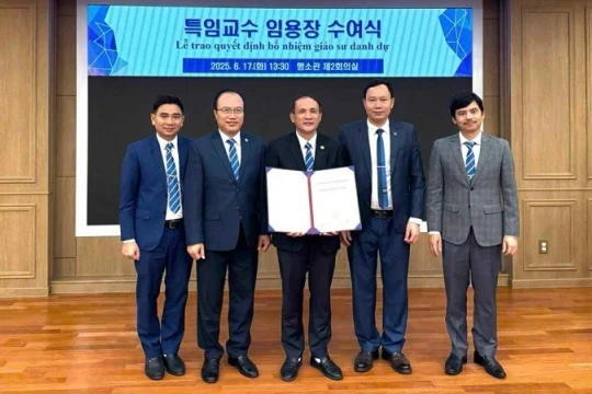 Hiệu trưởng Trường ĐH Thủy lợi được bổ nhiệm giáo sư danh dự Trường Keimyung Hàn Quốc