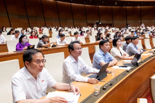 Hộ kinh doanh chỉ nhận tiền mặt không nhận chuyển khoản là vi phạm Luật Thuế