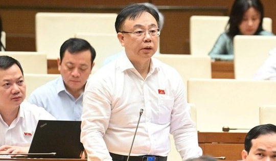 Đại biểu chất vấn Bộ trưởng GD-ĐT về giải pháp chấm dứt "kỳ thi kinh hoàng" vào lớp 10