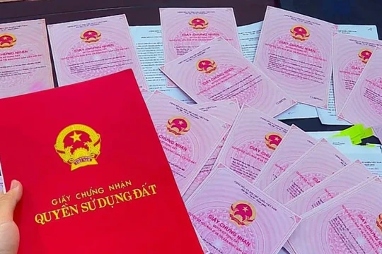 Khi sáp nhập địa giới hành chính: Người dân không cần điều chỉnh “sổ đỏ”
