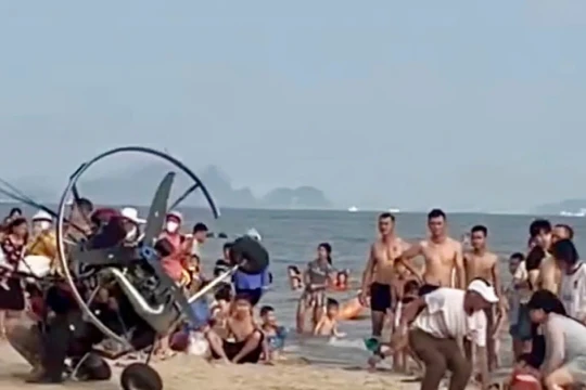 Doanh nghiệp dù lượn gây nguy hiểm cho du khách bị phạt 21 triệu đồng