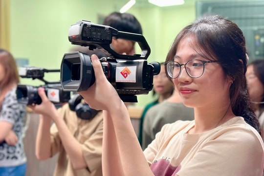 Tuyển sinh ĐH 2025: Trường đại học nào đào tạo ngành báo chí?