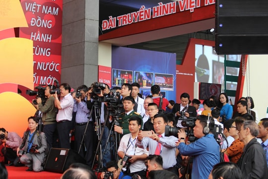 Ngọn cờ tư tưởng, động lực lớn góp phần đưa đất nước vững bước vào kỷ nguyên mới