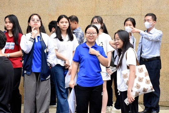 Trường THPT Chuyên Khoa học Xã hội và Nhân văn lùi thời gian công bố điểm thi lớp 10