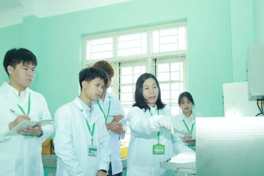 Nhà khoa học phải thương mại hóa công trình nghiên cứu mới giàu lên được