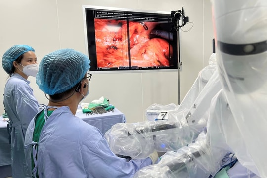 Nhiều trường đại học tuyển sinh ngành Y khoa bằng tổ hợp có Tiếng Anh, ưu tiên thí sinh có chứng chỉ quốc tế