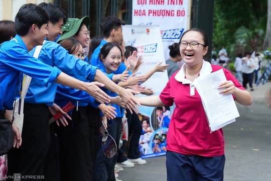 Đề thi Toán lớp 10 tăng thực tế, "bớt kỹ thuật"