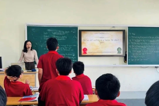 Nghệ An hướng dẫn triển khai chương trình tăng cường tiếng Anh năm học 2025-2026
