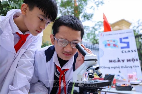 Nâng chuẩn năng lực môn Toán của học sinh Việt Nam nhìn từ kết quả đánh giá PISA