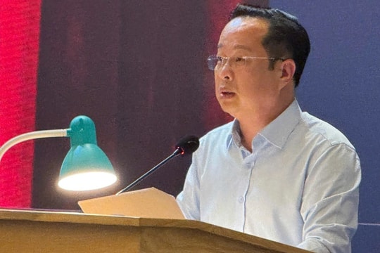 "Trống một đằng, loa một nẻo" và chuyện dở khóc dở cười thi tốt nghiệp THPT