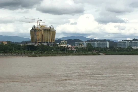 'Sóng độc' lừa đảo mạng lan đến châu Phi