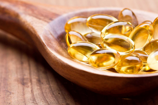 Những người nên thận trọng khi dùng Omega-3