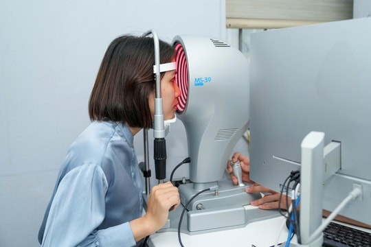 Trí tuệ nhân tạo giúp tối ưu phác đồ điều trị tật khúc xạ