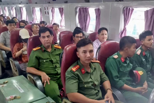 Kiên Giang đảm bảo an toàn vận chuyển đề thi tốt nghiệp THPT ra đảo Phú Quốc