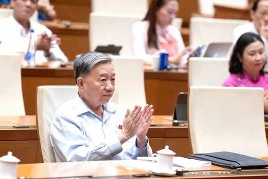 Chính thức miễn học phí cho học sinh công lập cả nước, học sinh tư thục được hỗ trợ