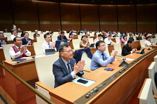 Quốc hội yêu cầu tăng cường công tác kiểm tra các cơ sở dạy thêm