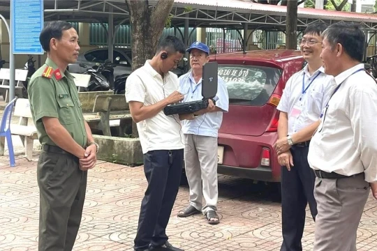 Rà sóng lạ xâm nhập khu vực thi tốt nghiệp THPT 2025