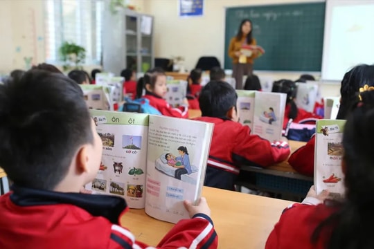 Chưa sửa sách giáo khoa trong năm 2025