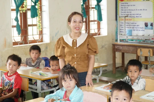 Cần chính sách đặc thù phát huy hiệu quả mô hình trường dân tộc bán trú